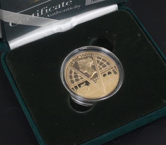 A cased Royal Mint 2001 gold proof Victorian Anniversary £5 crown, no0421/3500.